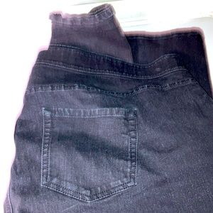 Denim and Co Jeans like new Size 28w